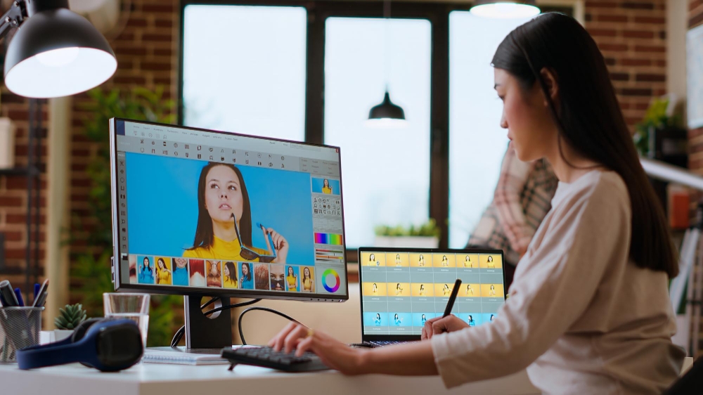 AI for Creative Design: Learn Design with AI Assistance