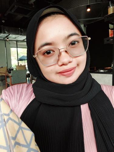 Uput Rengganis Damaryanti