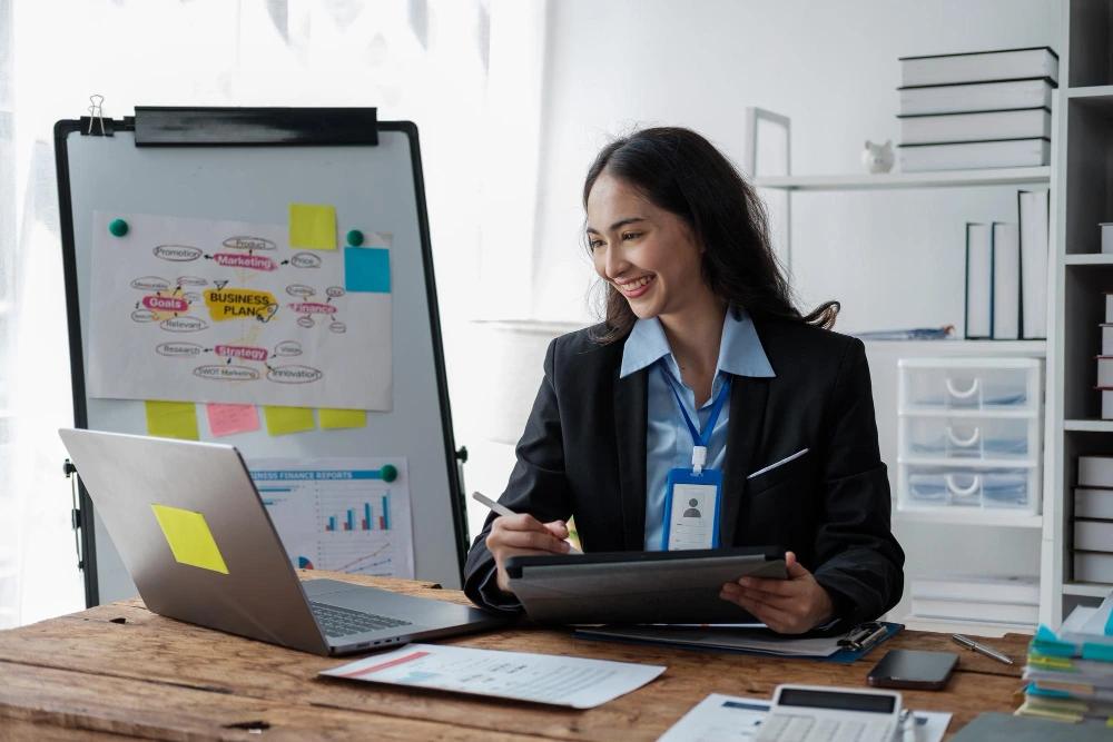 Gaji profesi Digital Marketer